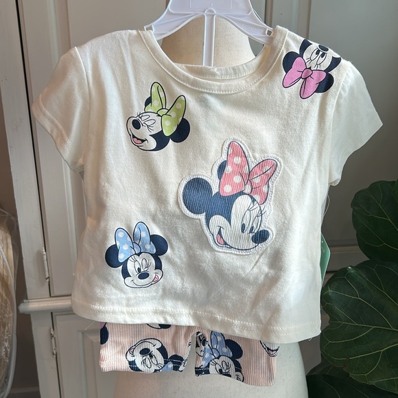 NEW Disney Minnie Mouse Embroidered Infant T-Shirt & Shorts Set- Size 12 months - Picture 1 of 6